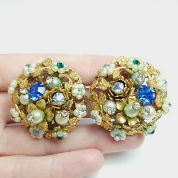 Vintage Rhinestone Floral Cluster Clip On Earrings, Blue Green Rhinestone, 50s - Picture 5 of 6